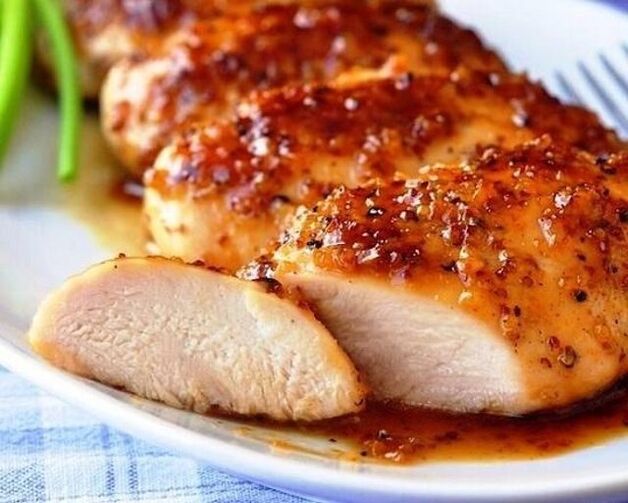 Στήθος κοτόπουλου στο φούρνο για τη δίαιτα Maggi